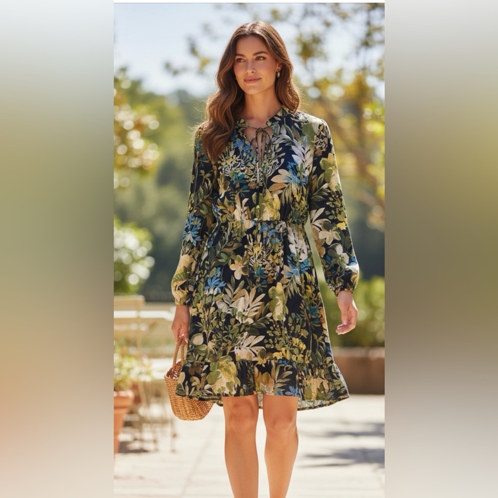 J.Crew 100% silk ruffle dress in a‎ watercolor floral print.  XS